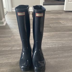 Hunter Navy Glossy Rain Boots
